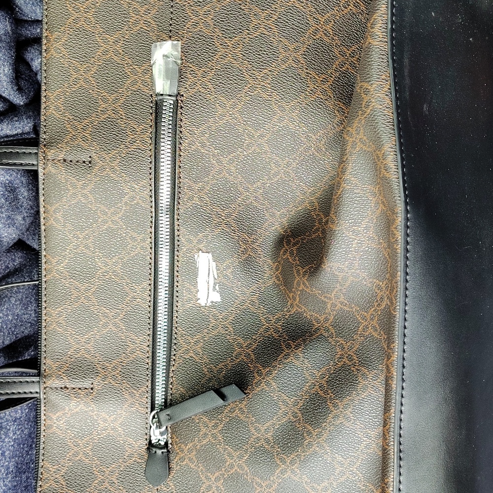 Nine West NWOT tote & wristlet